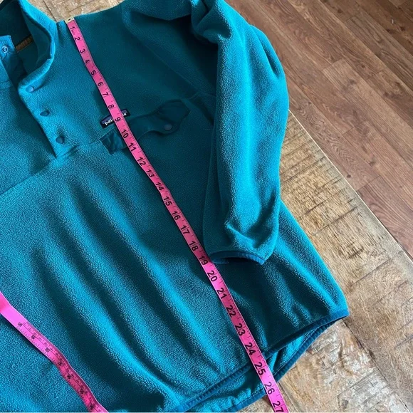 Patagonia Lightweight Synchilla® Snap-T® Pullover Size Small - Picture 9 of 16